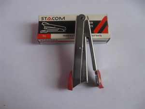 Dập ghim thứ hạng tốt0 Stacom C105